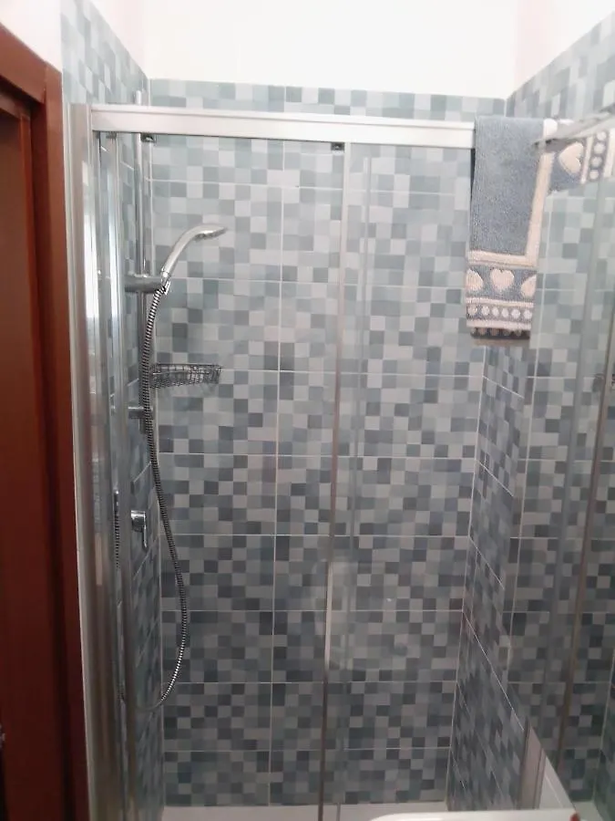 Gigli, Rooms Con Cucina In Comune E Terrazza Milán Penzion
