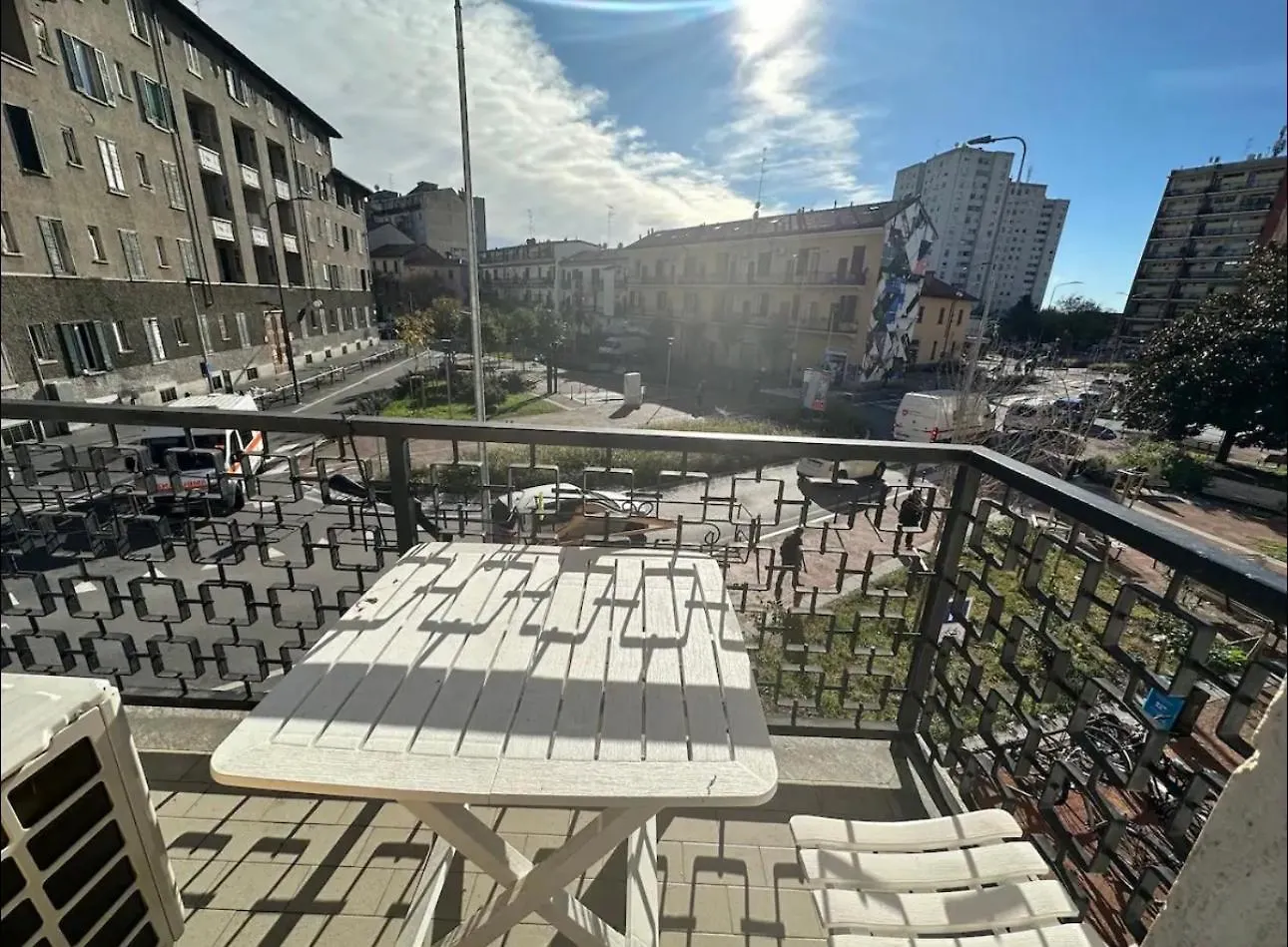 Penzion Gigli, Rooms Con Cucina In Comune E Terrazza Milán Itálie