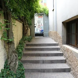 Gambara Guests House Milan