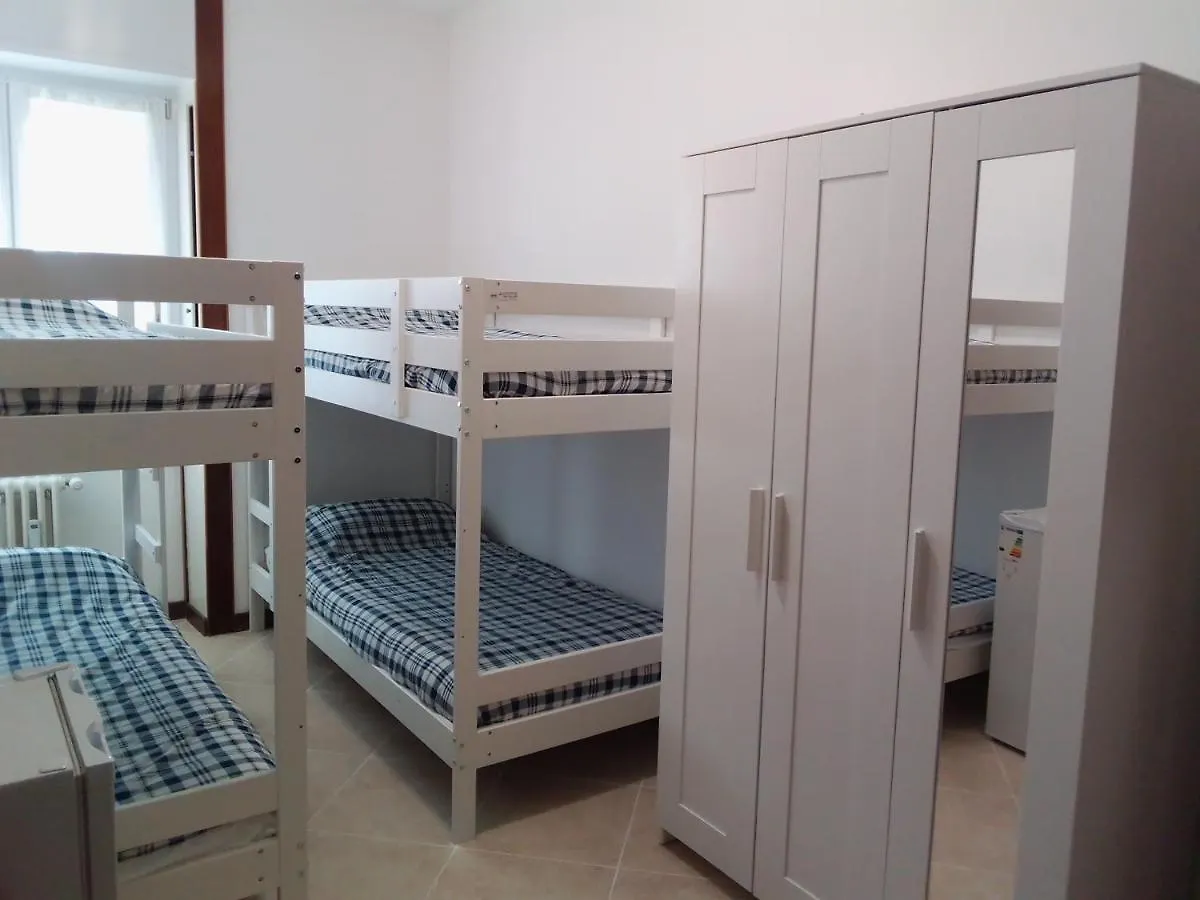 Gigli, Rooms Con Cucina In Comune E Terrazza Milan Maison d'hôtes