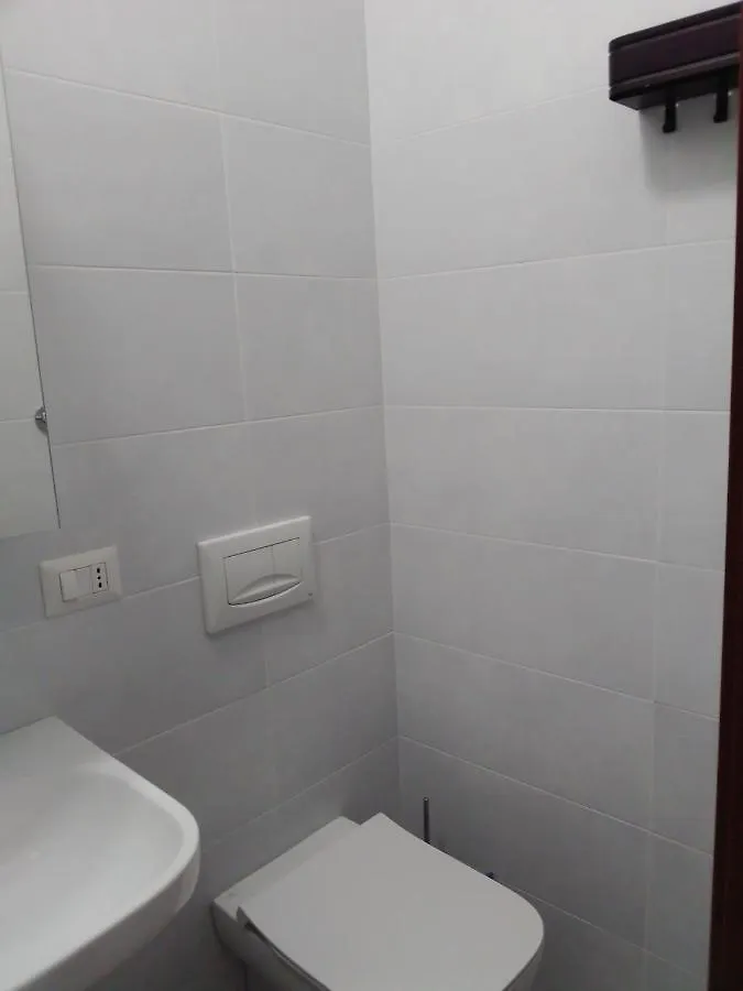 Maison d'hôtes Gigli, Rooms Con Cucina In Comune E Terrazza Milan
